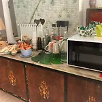 بيت ضيافة Berzefi