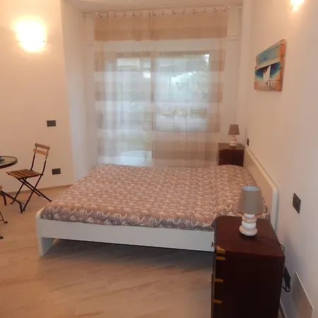 Berzefi 3* بيرغيجي