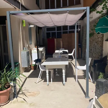 Berzefi Gasthof Bergeggi