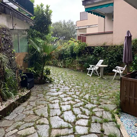 Berzefi Maison d'hôtes Bergeggi