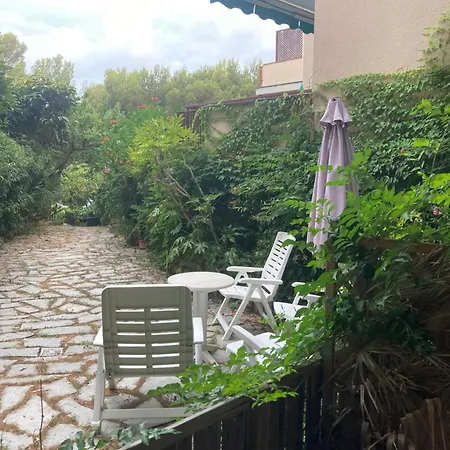 Berzefi Maison d'hôtes Bergeggi