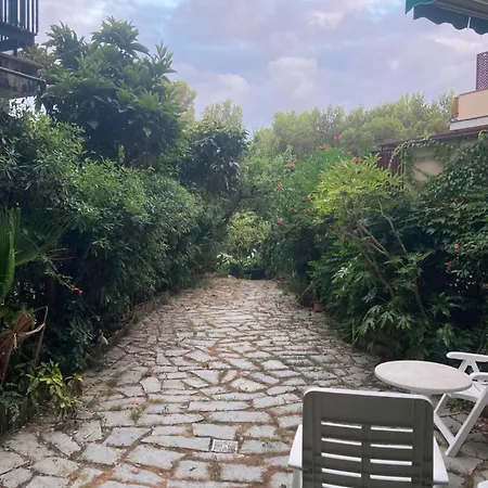 Berzefi Maison d'hôtes Bergeggi